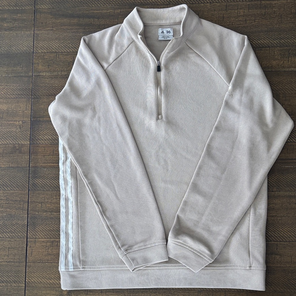 Adidas Men’s size small quarter zip pull over
